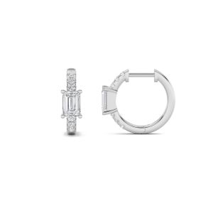 Emerald Shaped Lab Grown Diamond (F/VS) Accente...