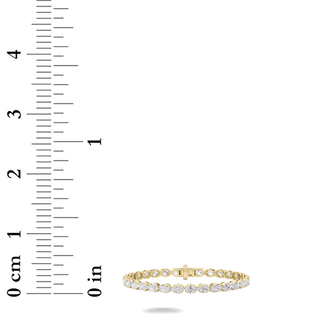 Oval Shaped Lab Grown Diamond (F/VS) Bracelet in 14K Gold