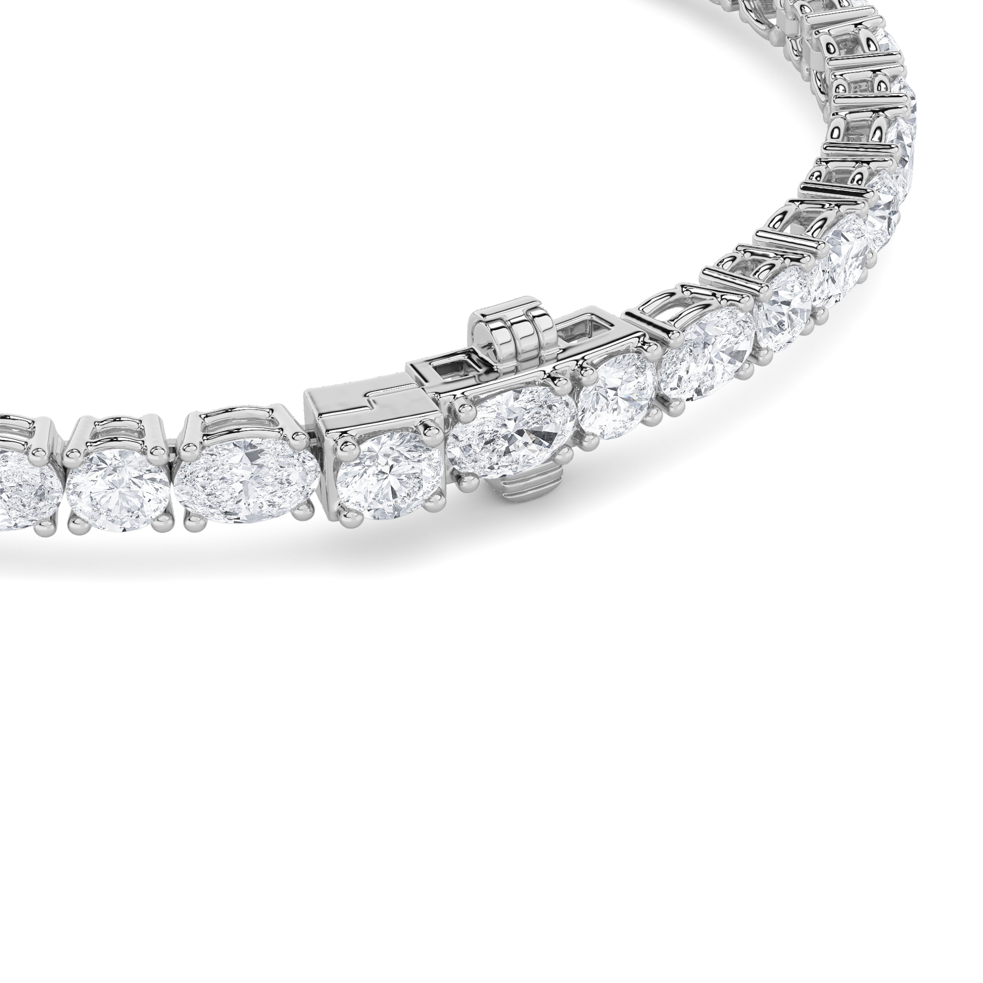Oval Shaped Lab Grown Diamond (F/VS) Bracelet in 14K Gold